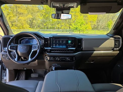 Used 2023 Chevrolet Silverado 1500 RST image 21