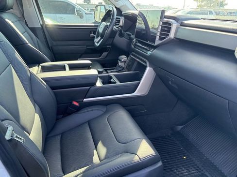 Used 2023 Toyota Tundra Limited image 7