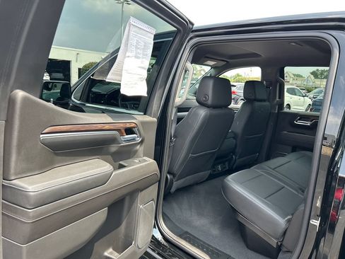 Used 2022 GMC Sierra 1500 SLT AWD/4WD image 33