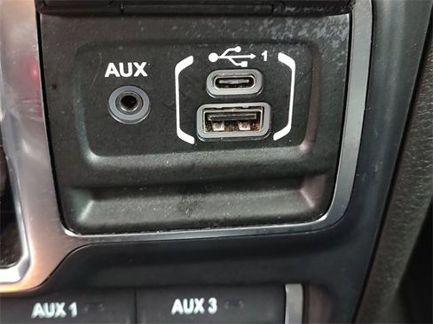 Certified 2024 Jeep Wrangler Unlimited Rubicon image 21