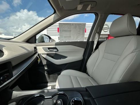 New 2026 Nissan Rogue SV AWD/4WD image 45