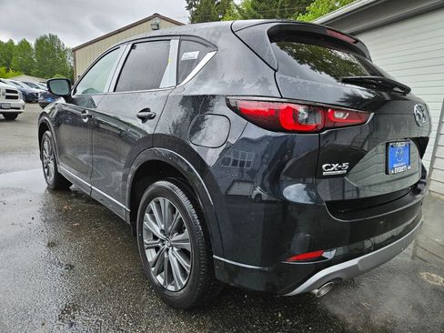 New 2025 MAZDA CX-5 Signature image 7