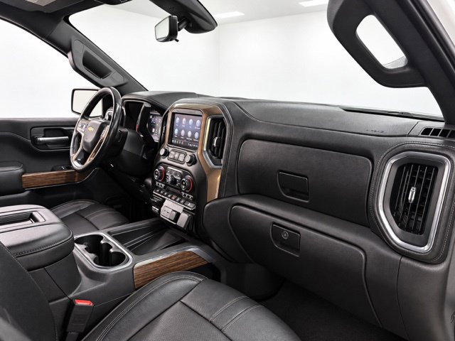Used 2020 Chevrolet Silverado 1500 High Country w/ Technology Package AWD/4WD image 34