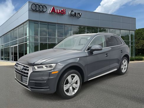 Used 2019 Audi Q5 2.0T Premium Plus w/ Premium Plus Package image 1