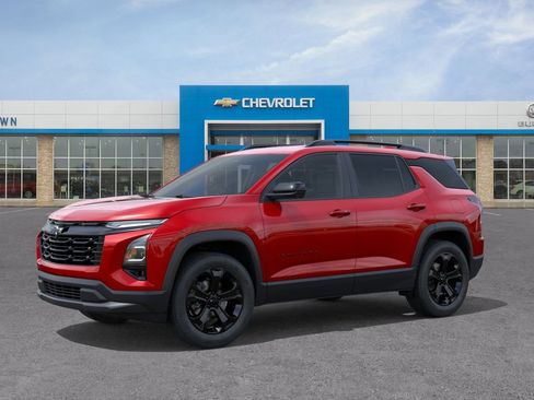New 2026 Chevrolet Equinox LT w/ Convenience Package II FWD image 2