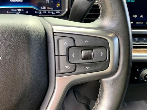 Used 2025 Chevrolet Silverado 2500 LT AWD/4WD image 19