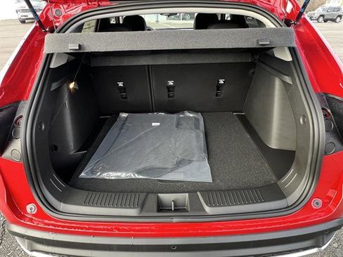 New 2026 Chevrolet Trax LT w/ Driver Confidence Package image 5