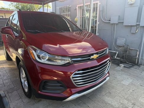 Used 2019 Chevrolet Trax LT w/ Driver Confidence Package image 5