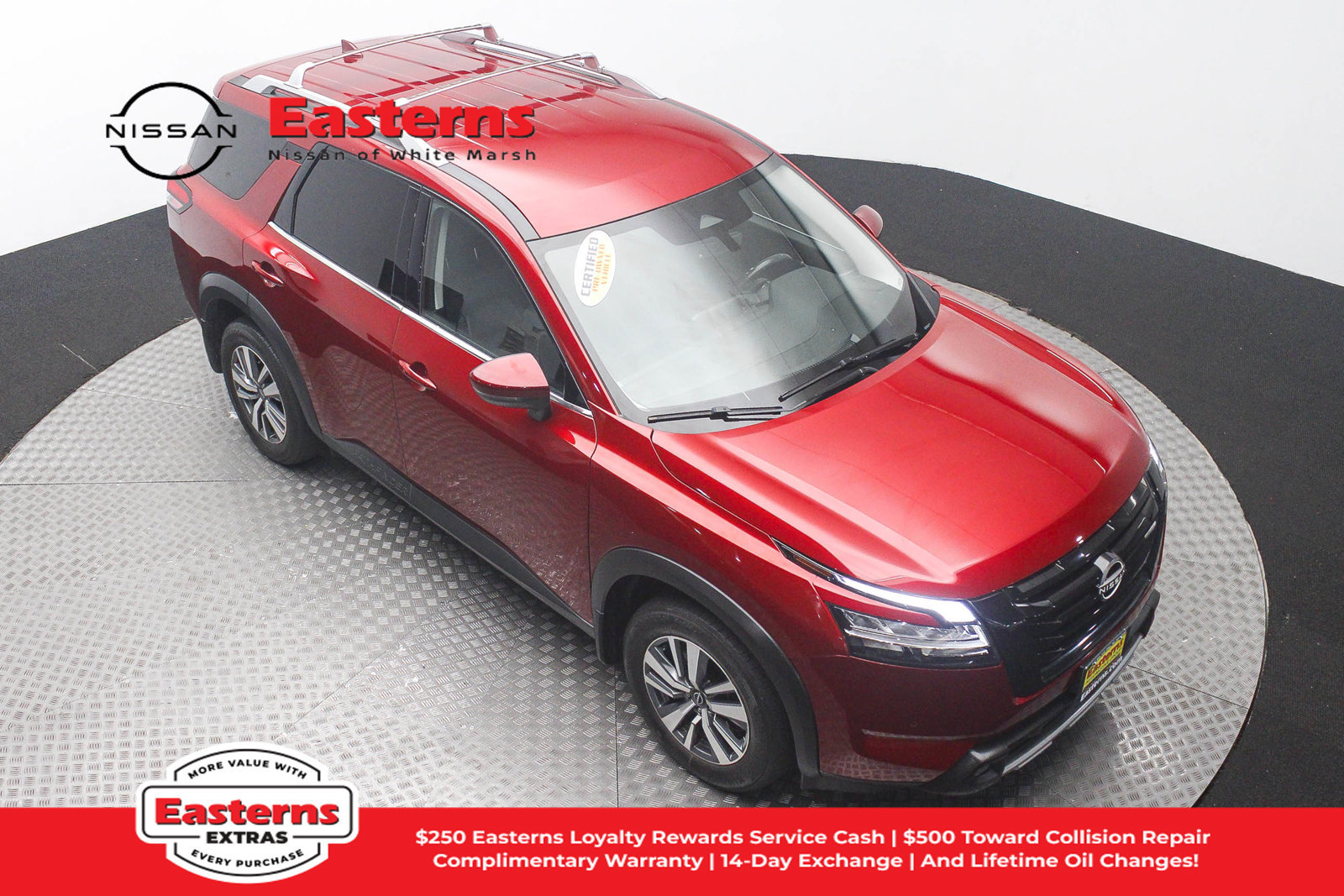 Used 2023 Nissan Pathfinder SL w/ Lighting Package (N92) AWD/4WD image 3