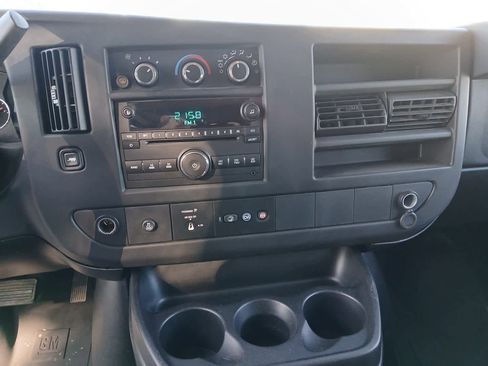 Used 2013 Chevrolet Express 3500 LT w/ LT Preferred Equipment Group image 28