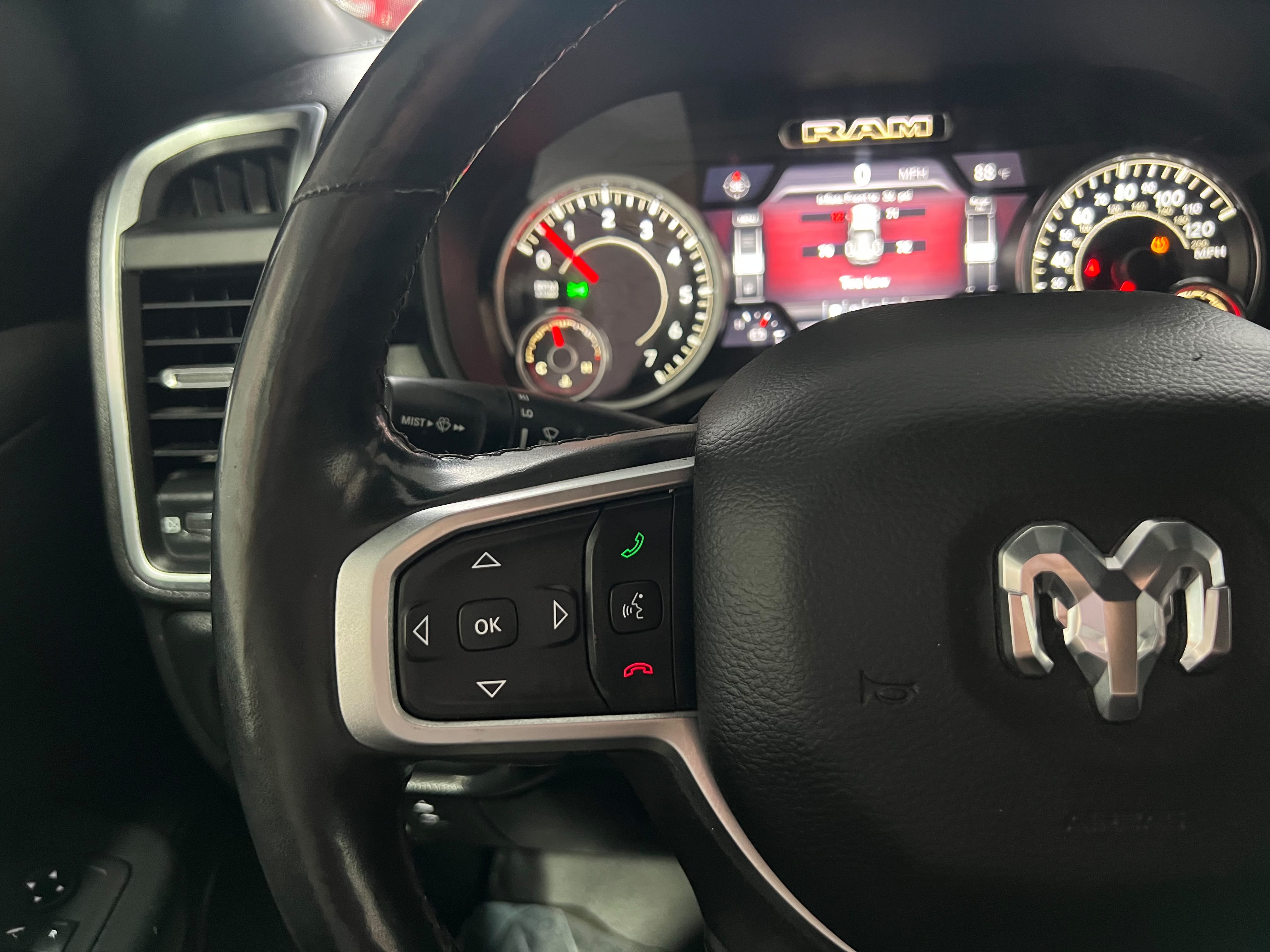 Used 2019 RAM 1500 Big Horn RWD image 20