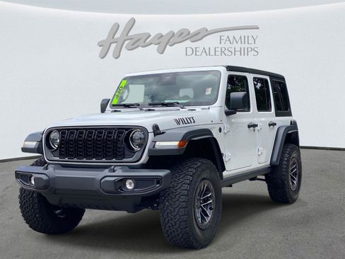 Used 2026 Jeep Wrangler Unlimited Sport AWD/4WD image 8