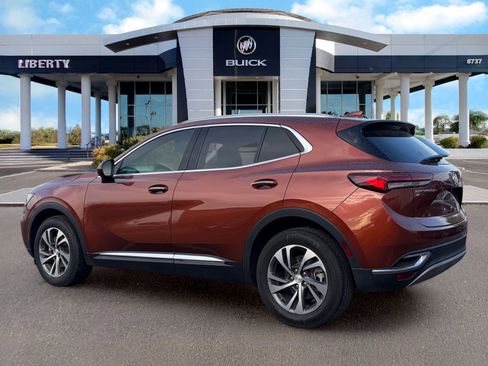 Used 2021 Buick Envision Essence w/ Technology Package I FWD image 3