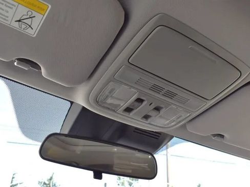 Used 2017 Honda CR-V EX image 19