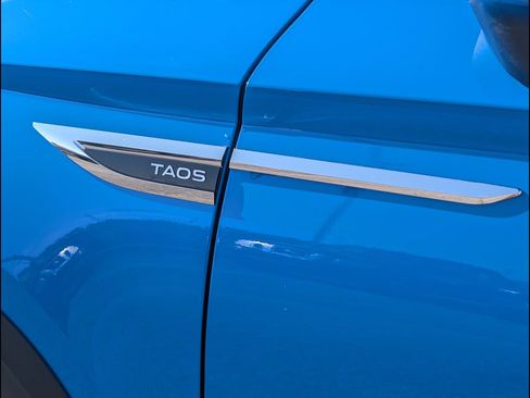 Used 2022 Volkswagen Taos SE FWD image 20