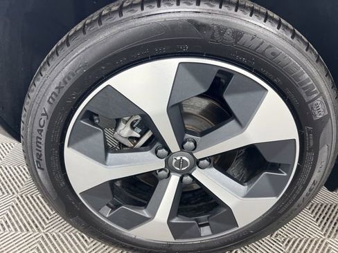 Used 2026 Volvo XC40 B5 Plus w/ Protection Package Premier AWD/4WD image 10