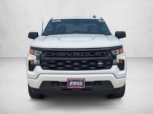 Used 2024 Chevrolet Silverado 1500 Custom RWD image 2