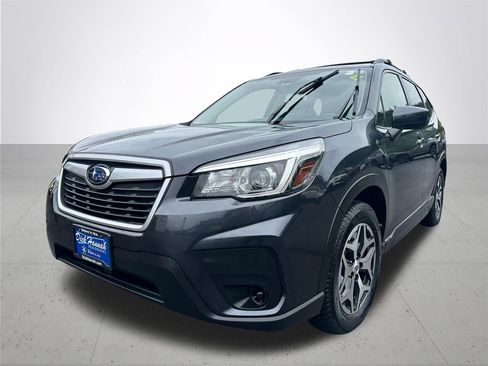 Used 2019 Subaru Forester Premium w/ All-Weather Package AWD/4WD image 2