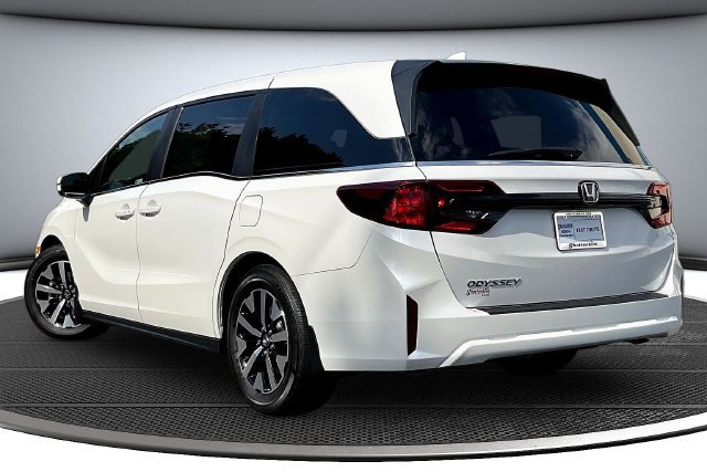 New 2027 Honda Odyssey EX-L image 3