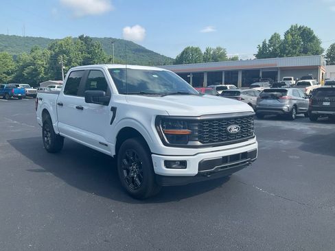 New 2026 Ford F150 STX w/ Equipment Group 200A AWD/4WD image 3