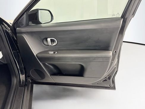 Used 2022 Hyundai Ioniq 5 SE RWD image 25