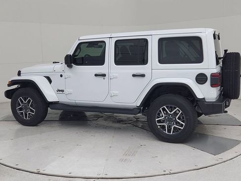 New 2025 Jeep Wrangler Sahara image 10
