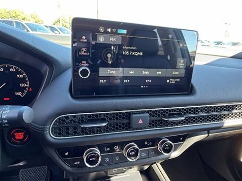 New 2026 Honda HR-V EX-L image 25