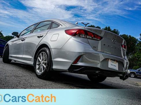 Used 2019 Hyundai Sonata SE w/ Cargo Package FWD image 4