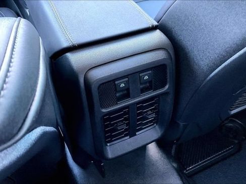 Used 2025 Ford Bronco Badlands w/ Sasquatch Package AWD/4WD image 10