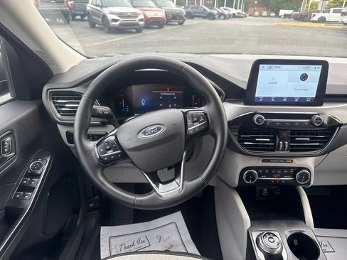Used 2024 Ford Escape Active AWD/4WD image 19