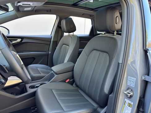 Used 2024 Audi Q4 e-tron Premium Plus w/ Premium Plus image 40