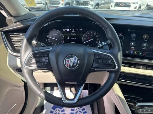 Used 2023 Buick Envision Avenir AWD/4WD image 18