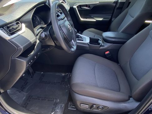 Certified 2023 Toyota RAV4 XLE w/ Convenience Package image 26