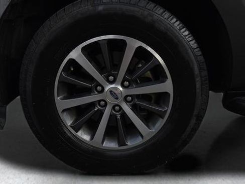 Used 2020 Ford Expedition Max XLT w/ Cargo Package image 40