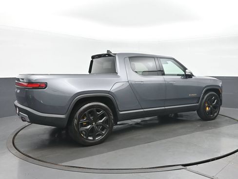 Used 2024 Rivian R1T Adventure AWD/4WD image 3