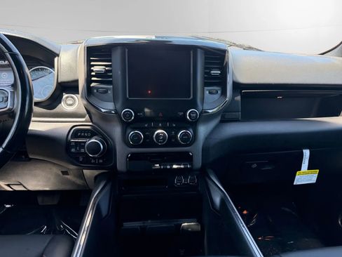 Used 2022 RAM 1500 Big Horn AWD/4WD image 12