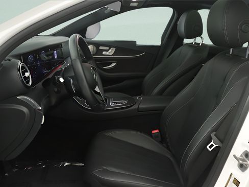 Used 2022 Mercedes-Benz E 350 Sedan image 30