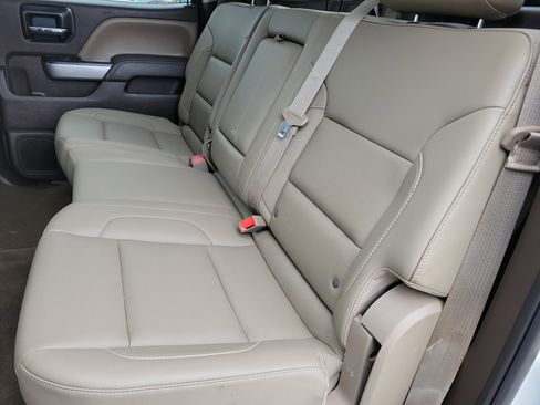 Used 2015 Chevrolet Silverado 2500 LTZ w/ LTZ Plus Package image 7