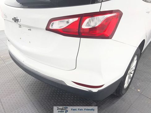 Used 2018 Chevrolet Equinox LS FWD image 13