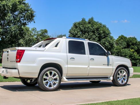 Used 2006 Cadillac Escalade EXT AWD/4WD image 19