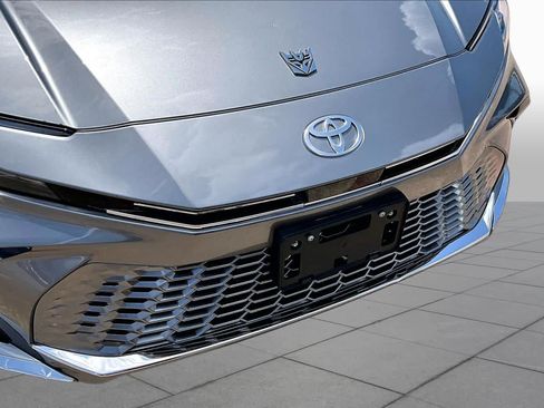 Used 2025 Toyota Camry XSE w/ Premium Package FWD image 29