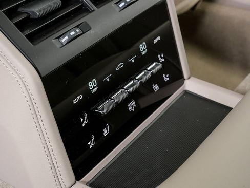 New 2026 Porsche Panamera 4 image 22