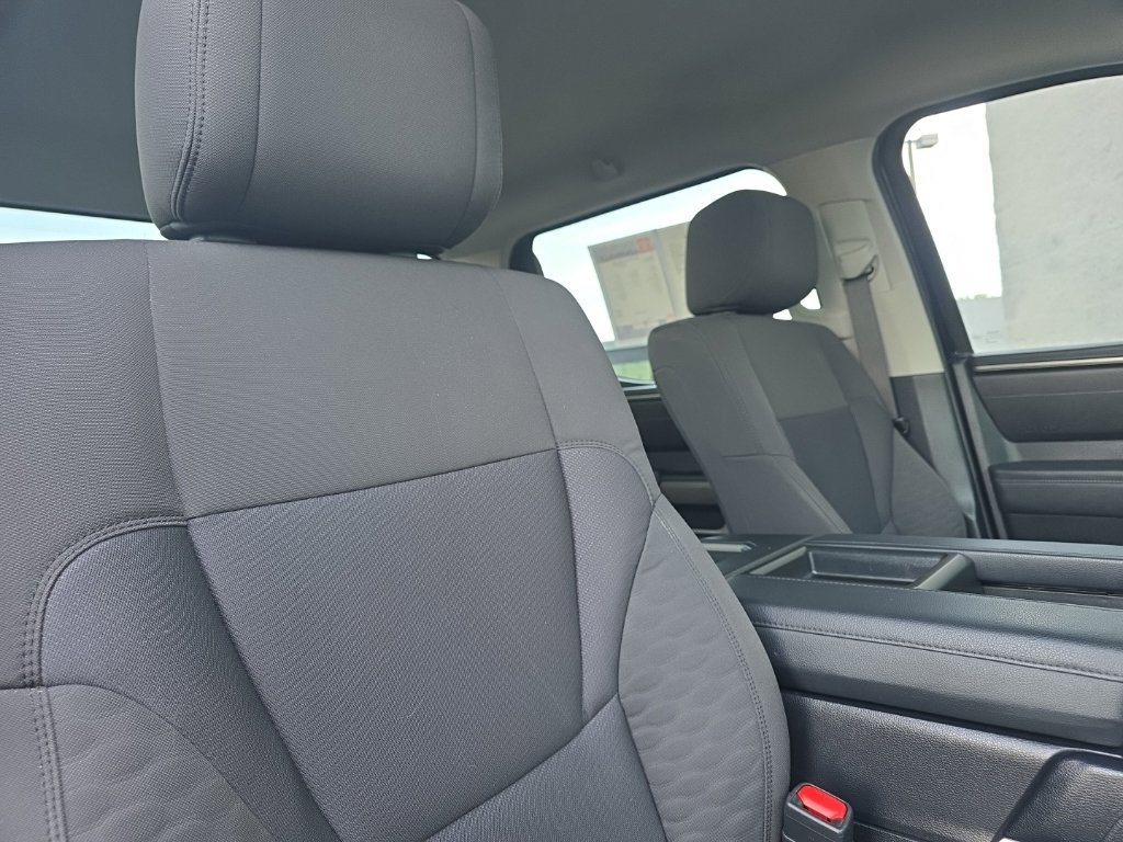 Used 2022 Toyota Tundra SR5 RWD image 11