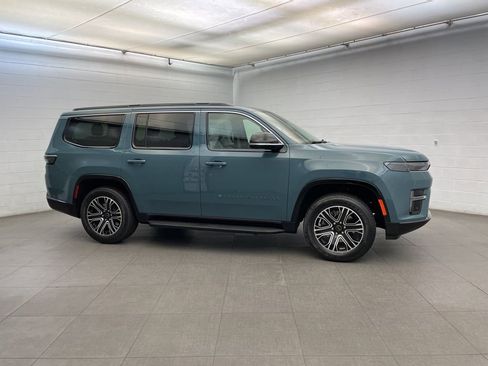 New 2026 Jeep Grand Wagoneer 2WD image 2