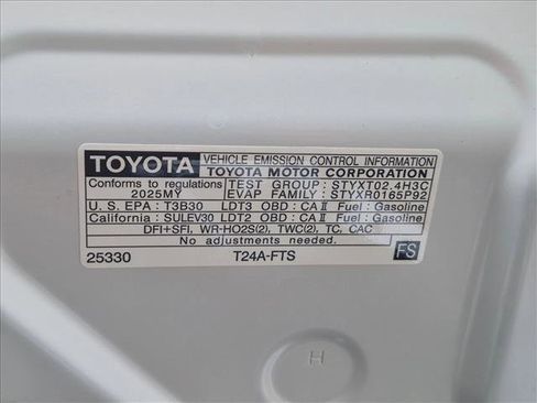 Certified 2025 Toyota 4Runner SR5 RWD image 23