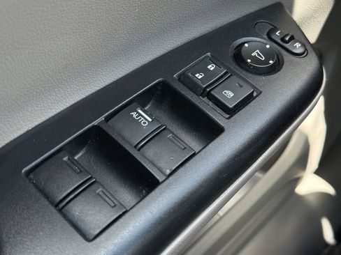 Used 2012 Honda Civic LX image 23