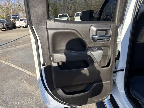 Used 2019 Chevrolet Silverado 1500 LT w/ All Star Edition image 36