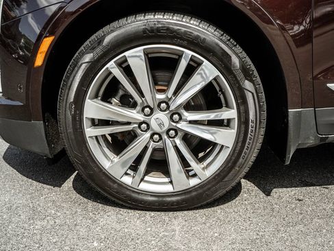 Used 2021 Cadillac XT5 Premium Luxury AWD/4WD image 32