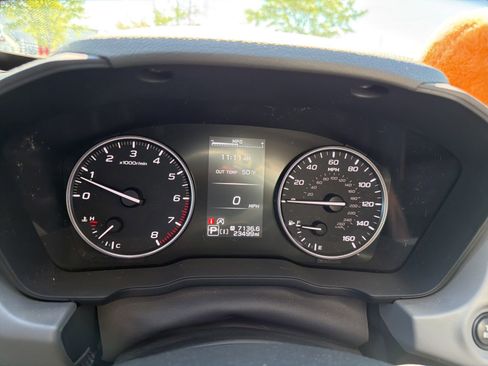 Used 2024 Subaru Crosstrek 2.5i Limited w/ Popular Package #3A AWD/4WD image 12