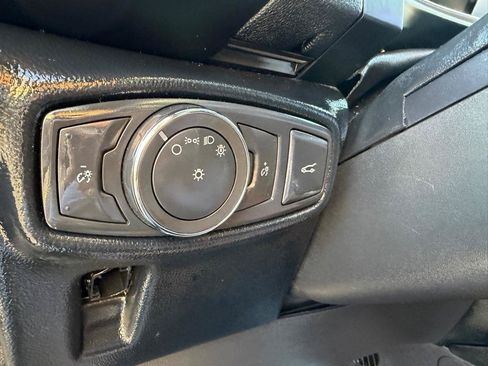 Used 2017 Lincoln MKX Reserve w/ Lincoln MKX Climate Package FWD image 35